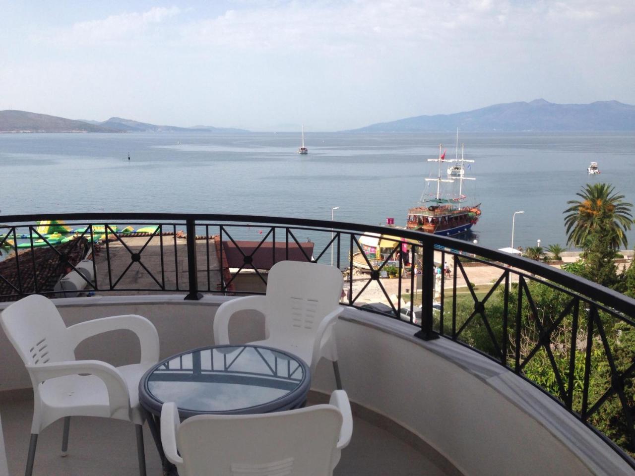 Margaritas Apartments Sarande Exterior photo